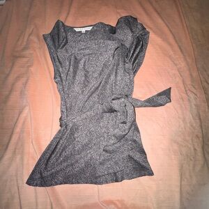 Trina Turk Shimmer Wrap Top Tie Waist Petite P Charcoal Silver Metallic